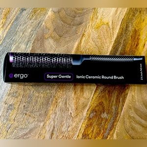 Ergo Ionic Ceramic Round Brush